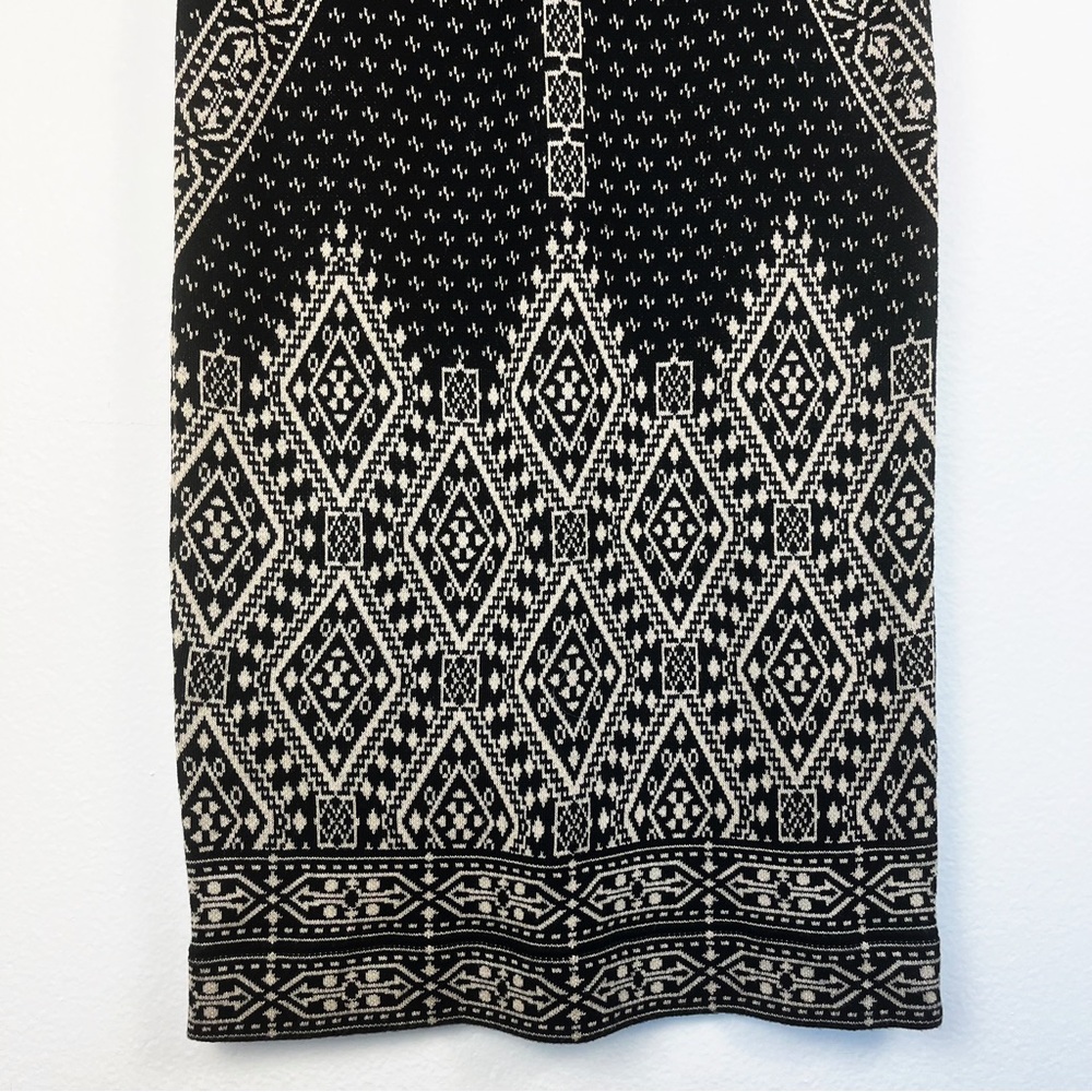Saks Fifth Avenue Sweater Dress Black Tan Size Small - Picture 6 of 12